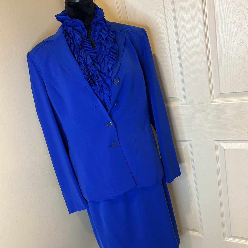 Kasper Royal Blue 2 piece suit with Essentials Ruffled top